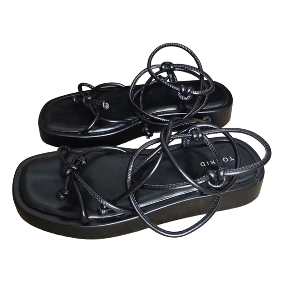 Torrid Size 10WW (Wide Width) Black Sandals - Picture 3 of 14